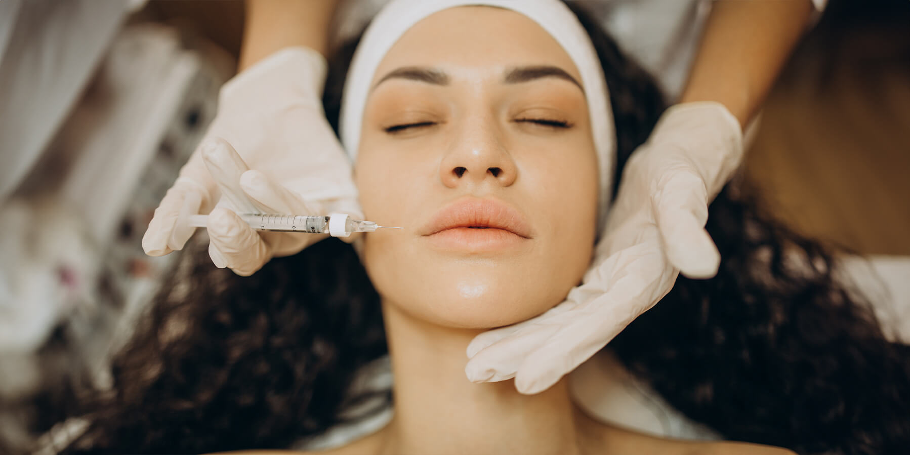 Juvederm vs. Sculptra in London
