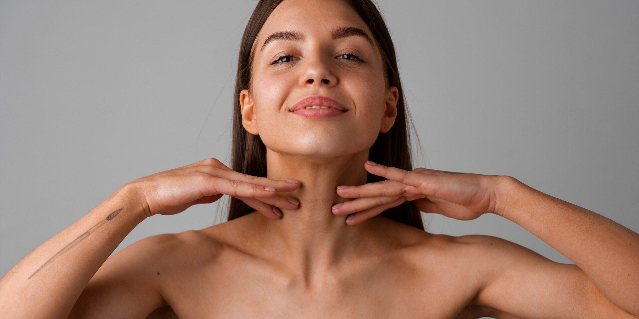 Aqualyx in London for Double Chin: A Non-Surgical Way to Define Your Jawline